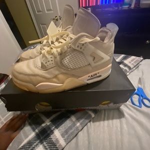 COPY - Off white Jordan 4’s